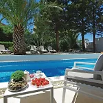 アパート Nice Apartment In Makarska *