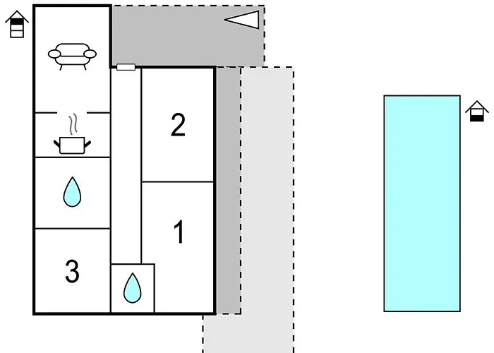 Apartment 3 Bedroom Cozy Apartment In Makarska